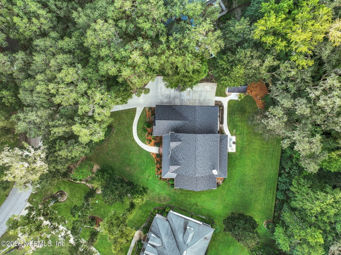 Photo of 696 FREDERIC Drive