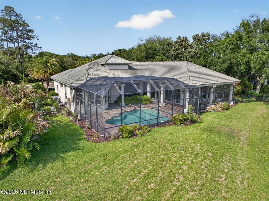 Photo of 161 N RIVER Drive