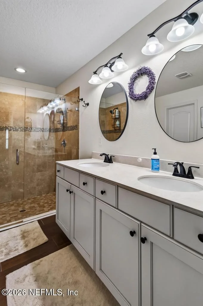Photo of 717 SHETLAND Drive