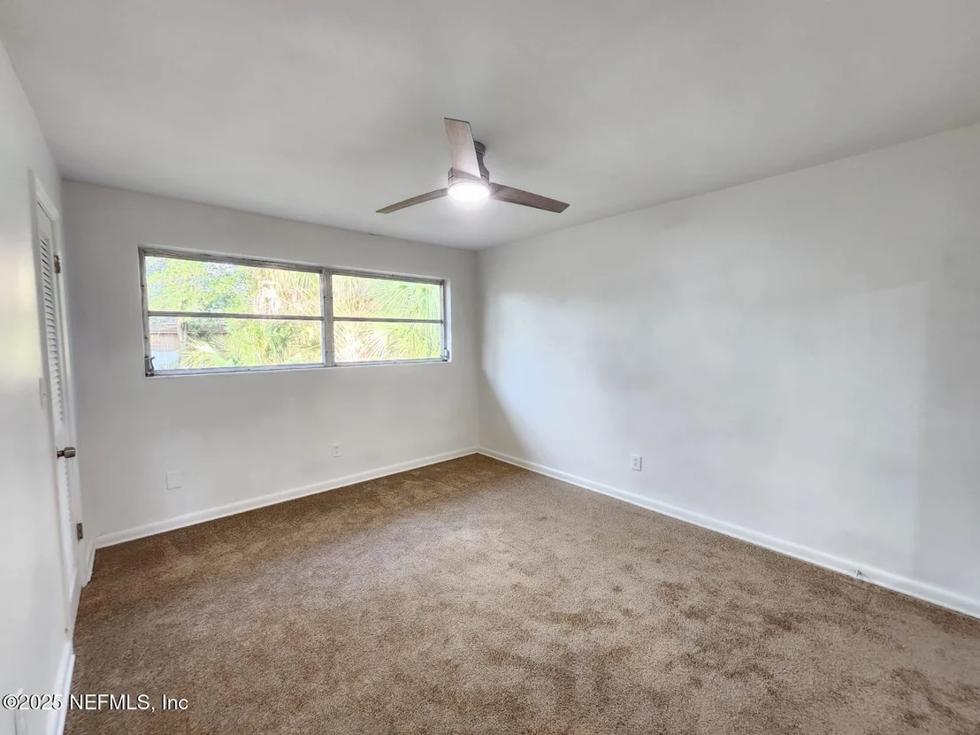 Photo of 6523 HASLETT Drive N