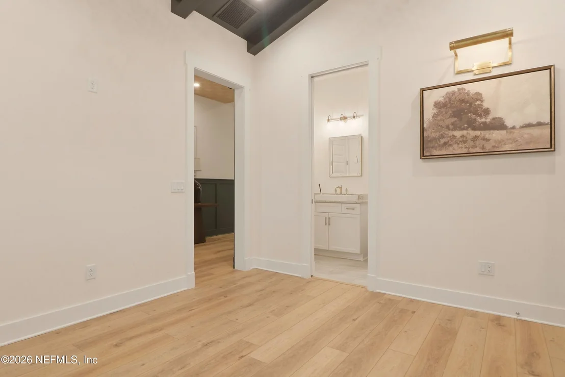 Photo of 315 RIDGEWAY Road