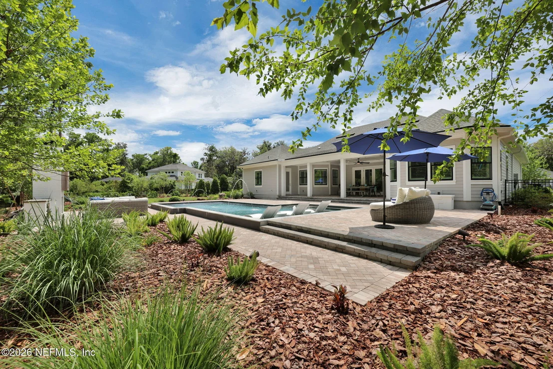 Photo of 237 FELLS Cove