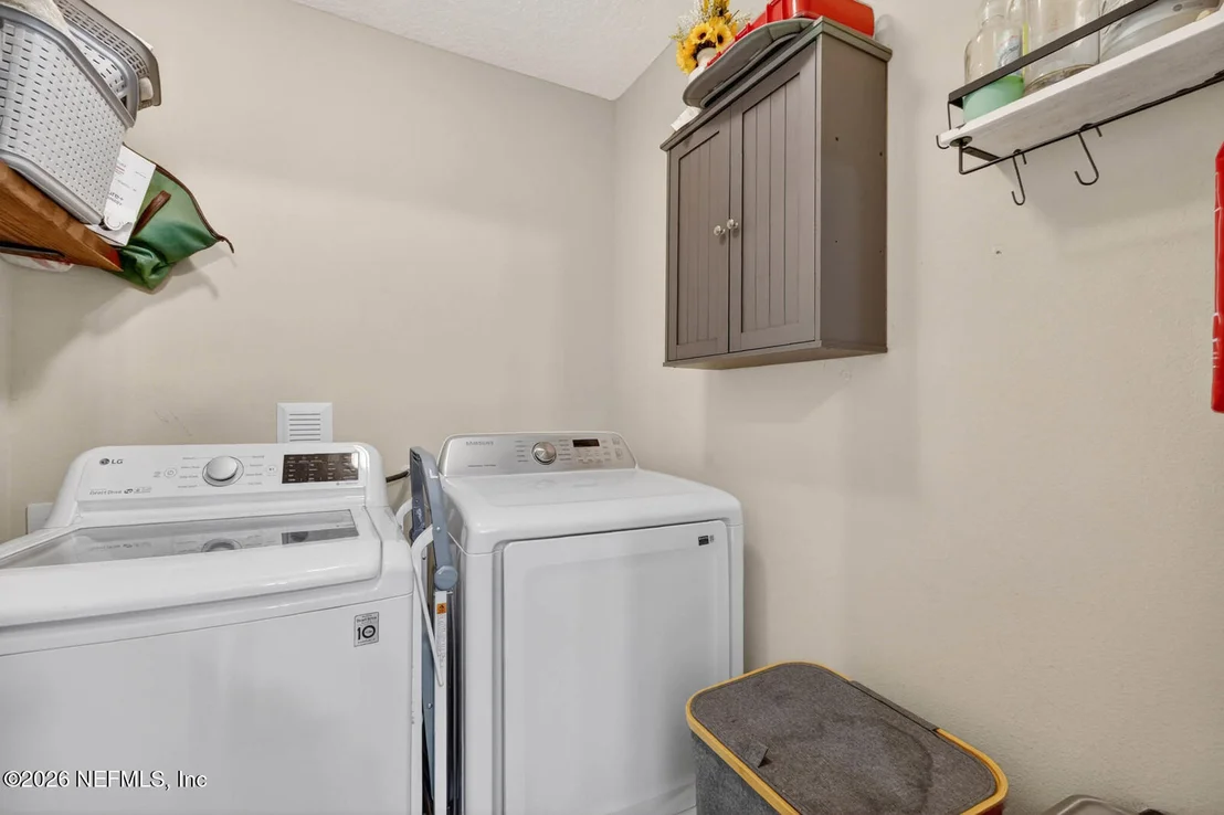 Photo of 430 SAMARA LAKES Parkway