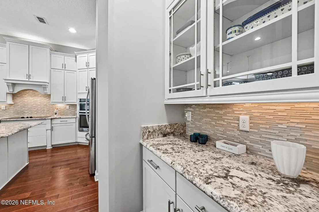 Photo of 136 DUNDEE Place