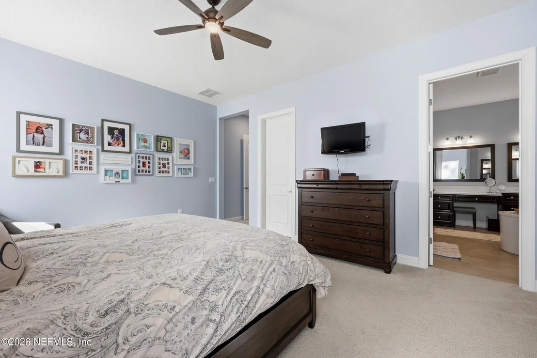 Photo of 463 FRESHWATER Drive