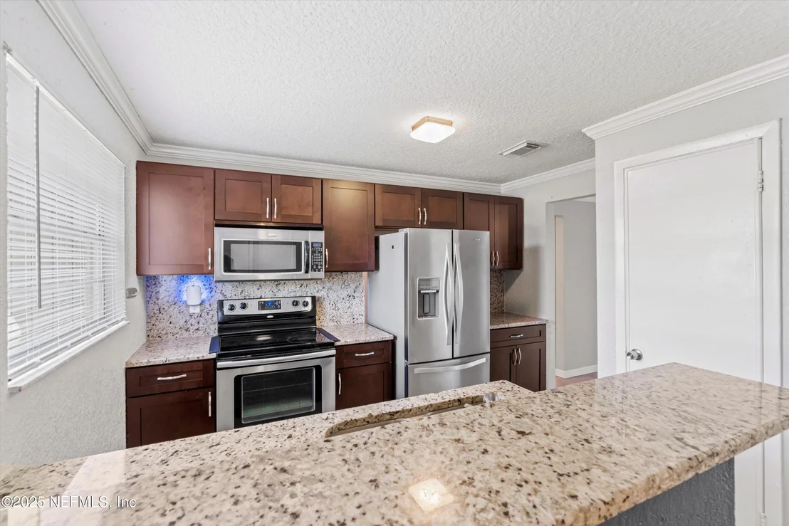 Photo of 7503 PHEASANT RUN Drive