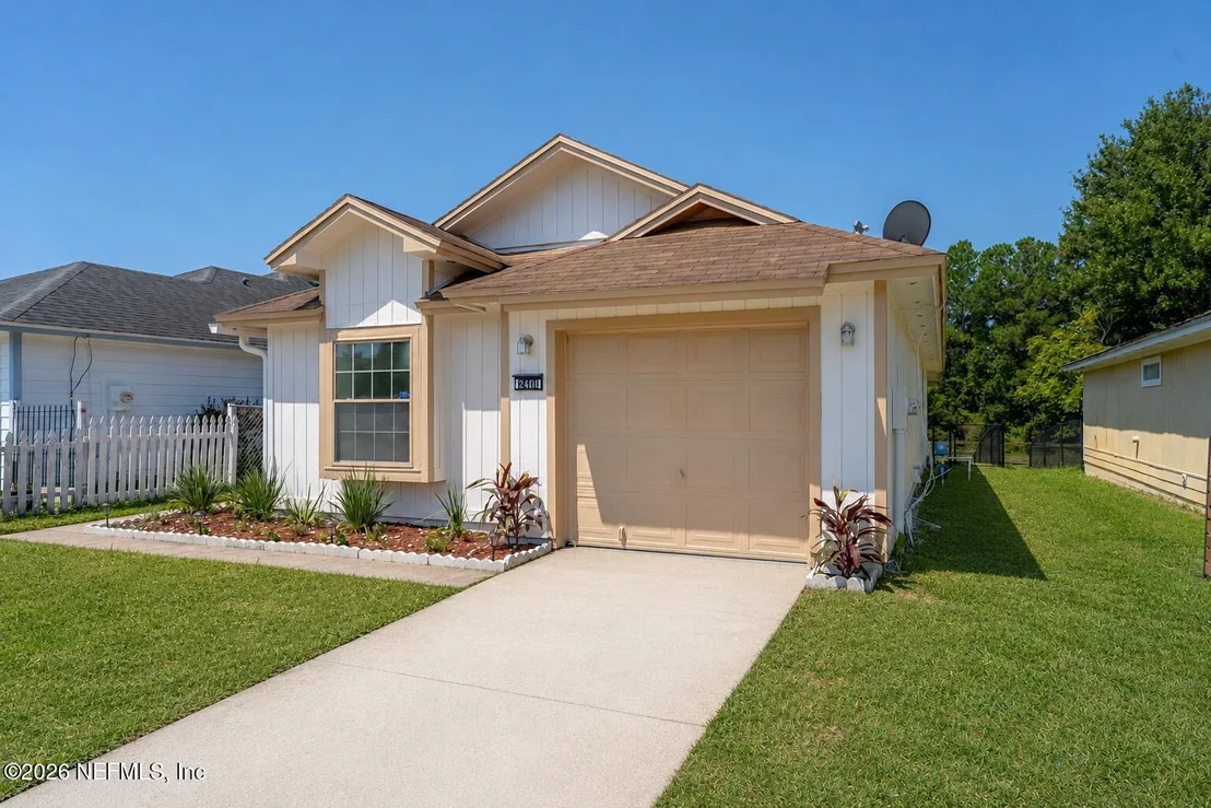 Photo of 2400 TOWNSQUARE Drive