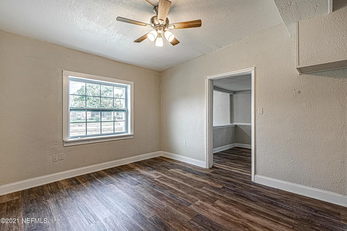Photo of 5745 CARNATION Road