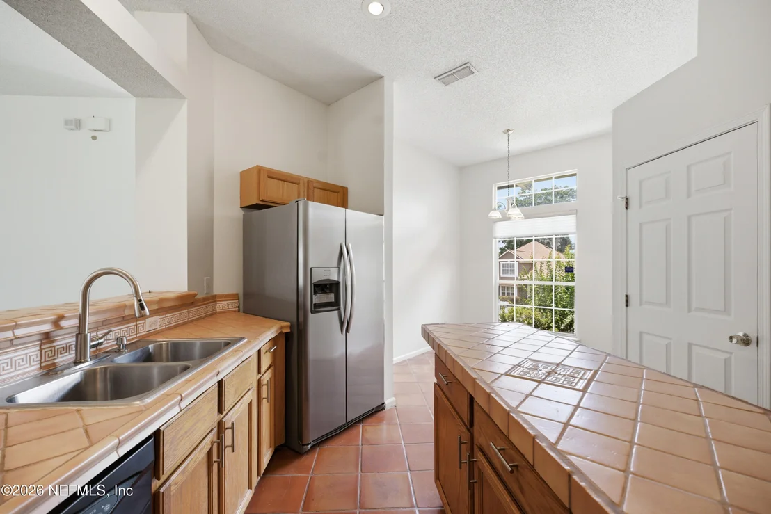 Photo of 6112 WINDING BRIDGE Drive