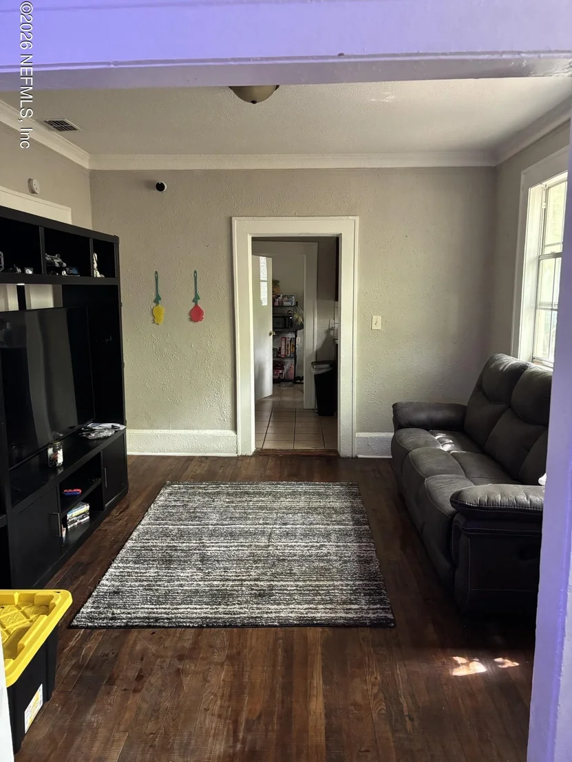 Photo of 340 BIRCH Street