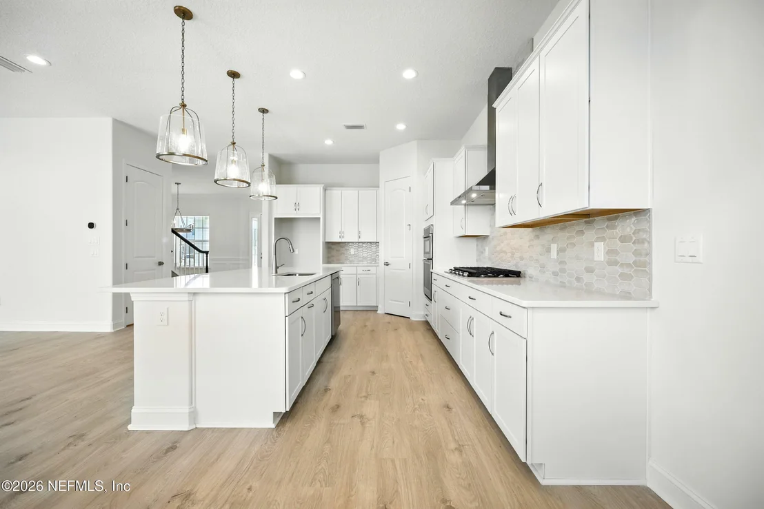 Photo of 820 OAKLAWN Court