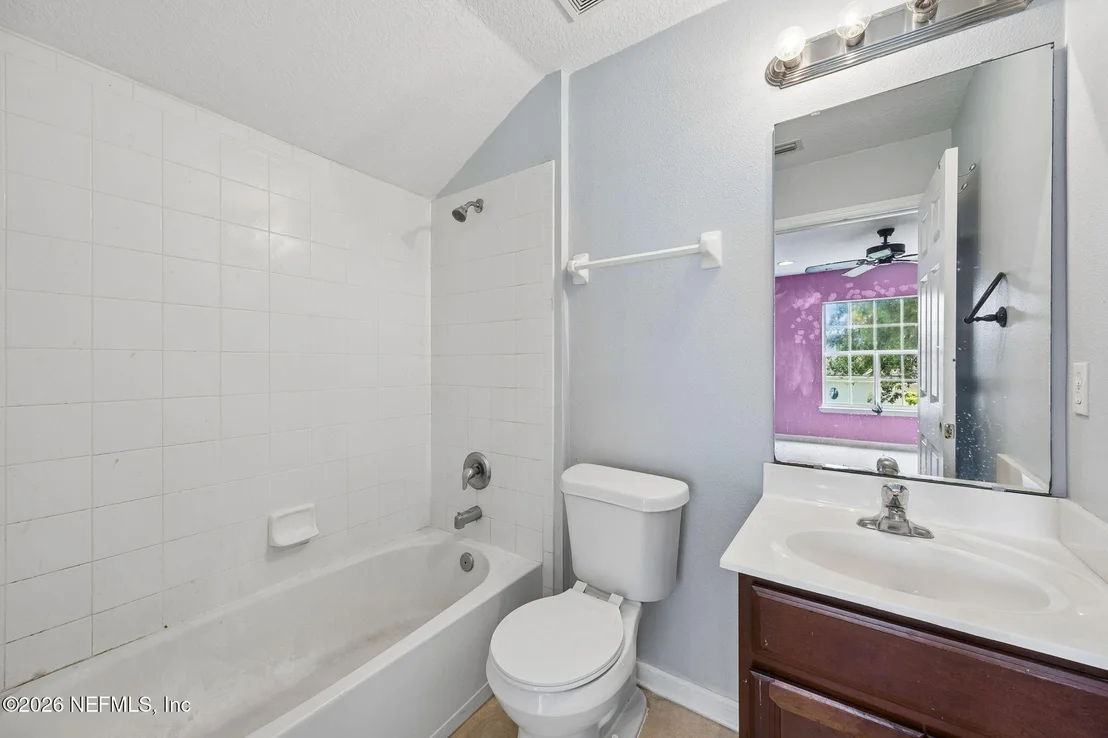 Photo of 5907 WIND CAVE Lane
