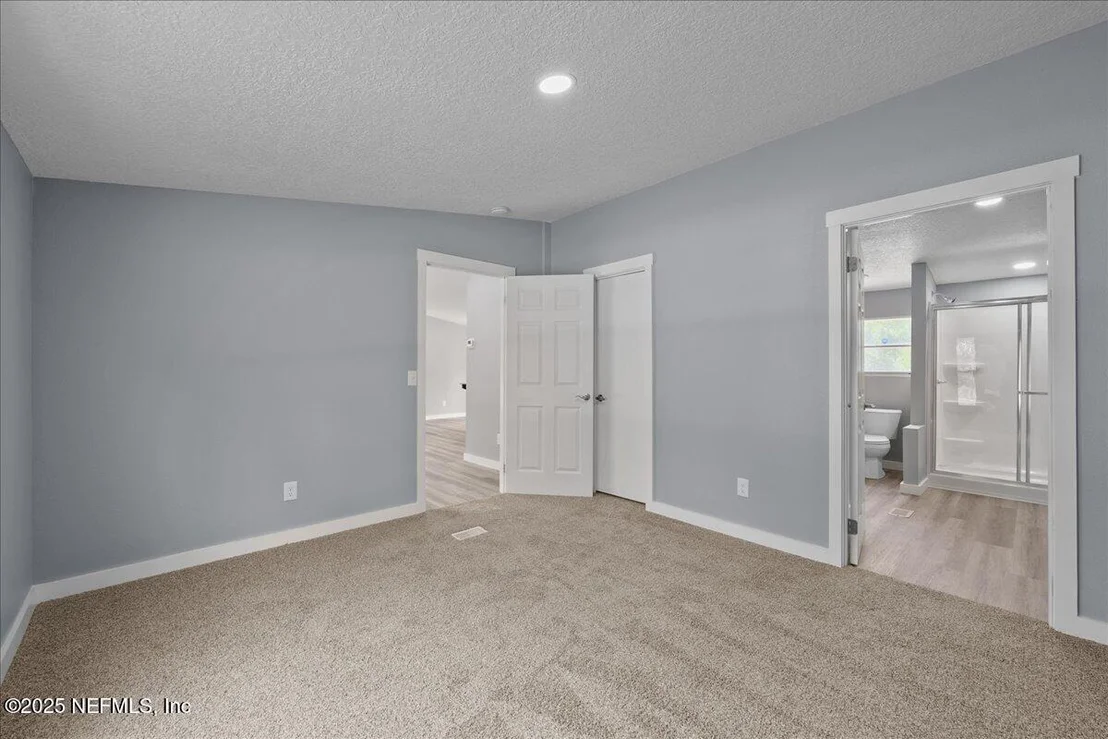 Photo of 713 HICKORY NUT Trail