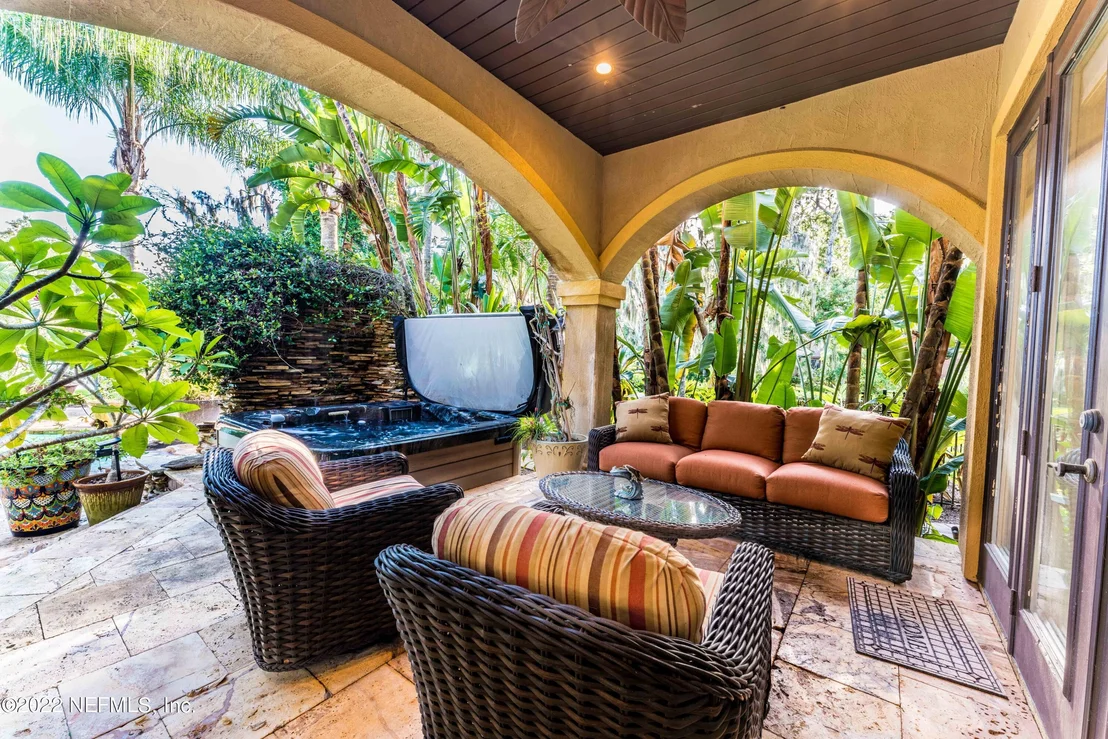 Photo of 8289 COLEE COVE Road