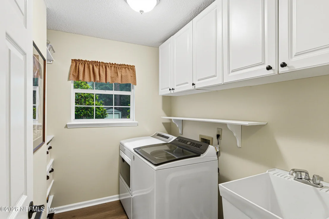 Photo of 5205 RIVER PARK VILLAS Drive