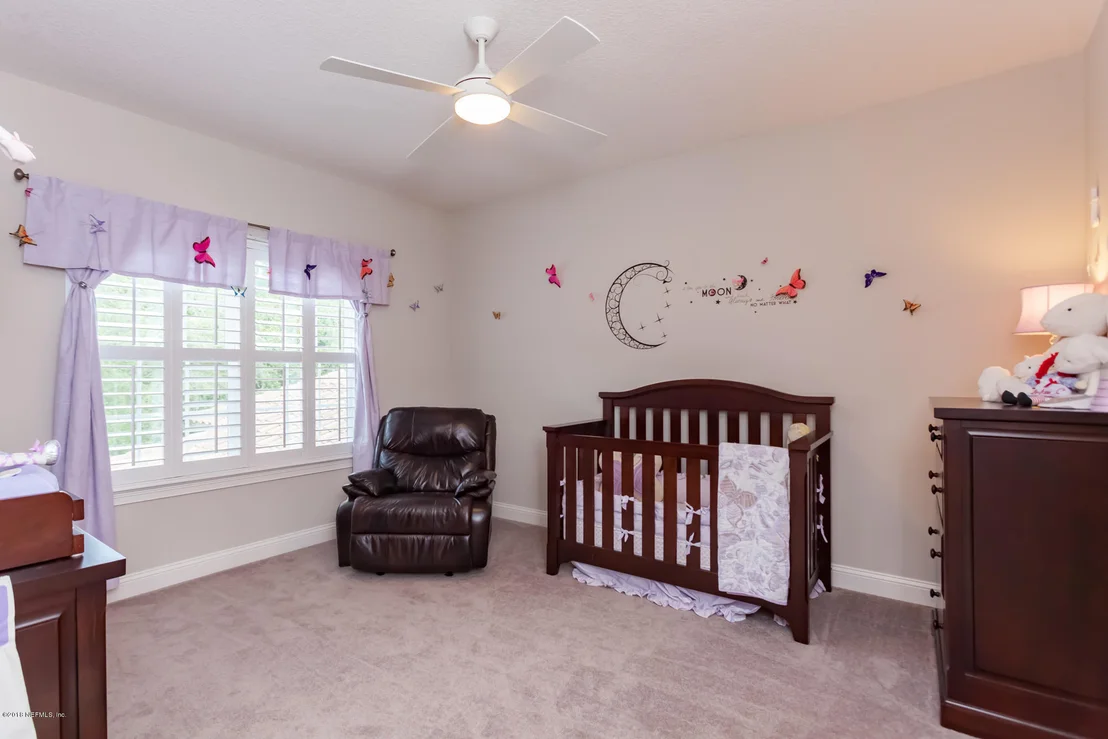 Photo of 216 VALE Drive