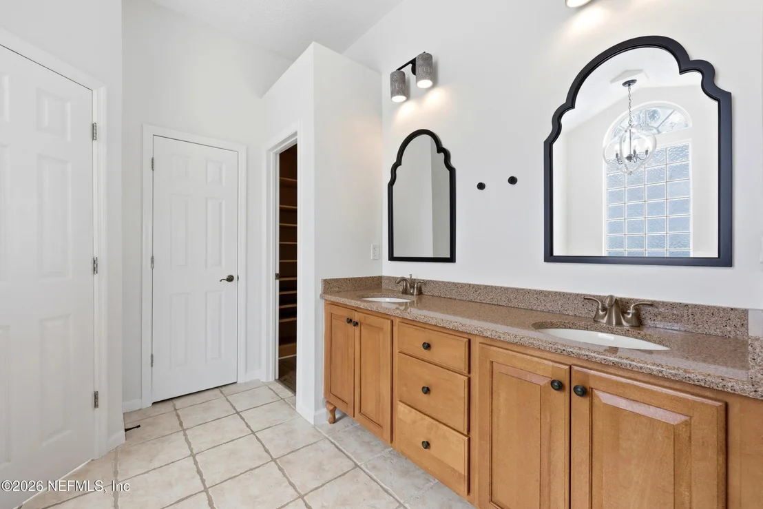 Photo of 2220 LOOKOUT Landing