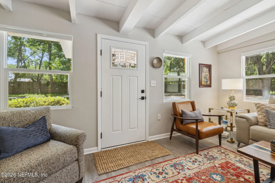 Photo of 13112 MANDARIN Road