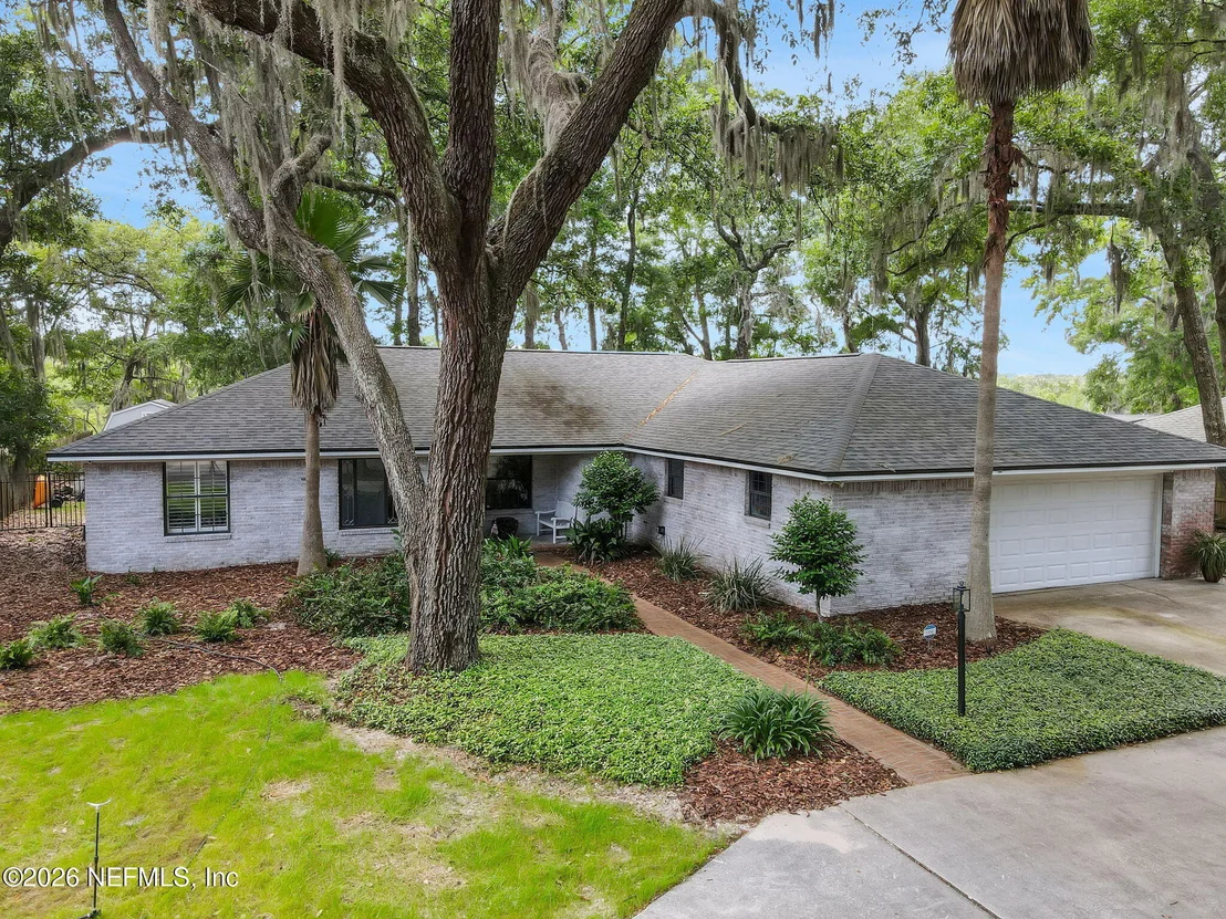 Photo of 86183 MEADOWFIELD BLUFFS Road