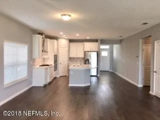 Photo of 382 BEALE Avenue