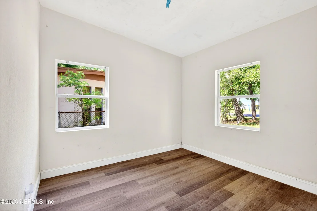 Photo of 5671 VERBENA Road