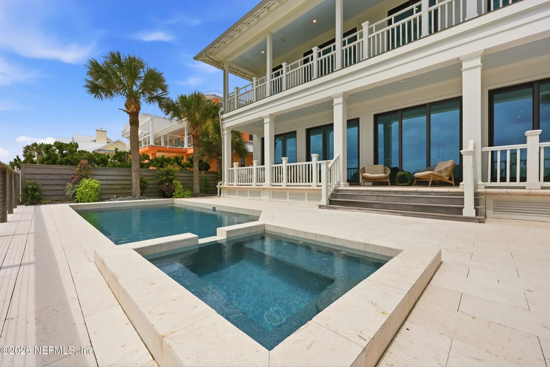 Photo of 688 OCEAN PALM Way