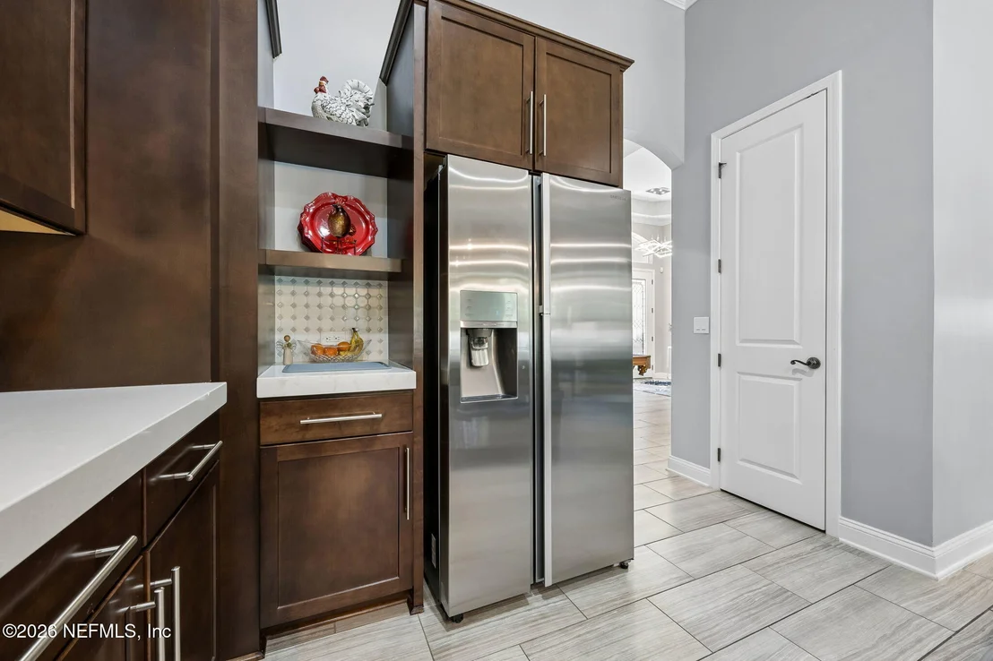 Photo of 35 AUBURNDALE Drive