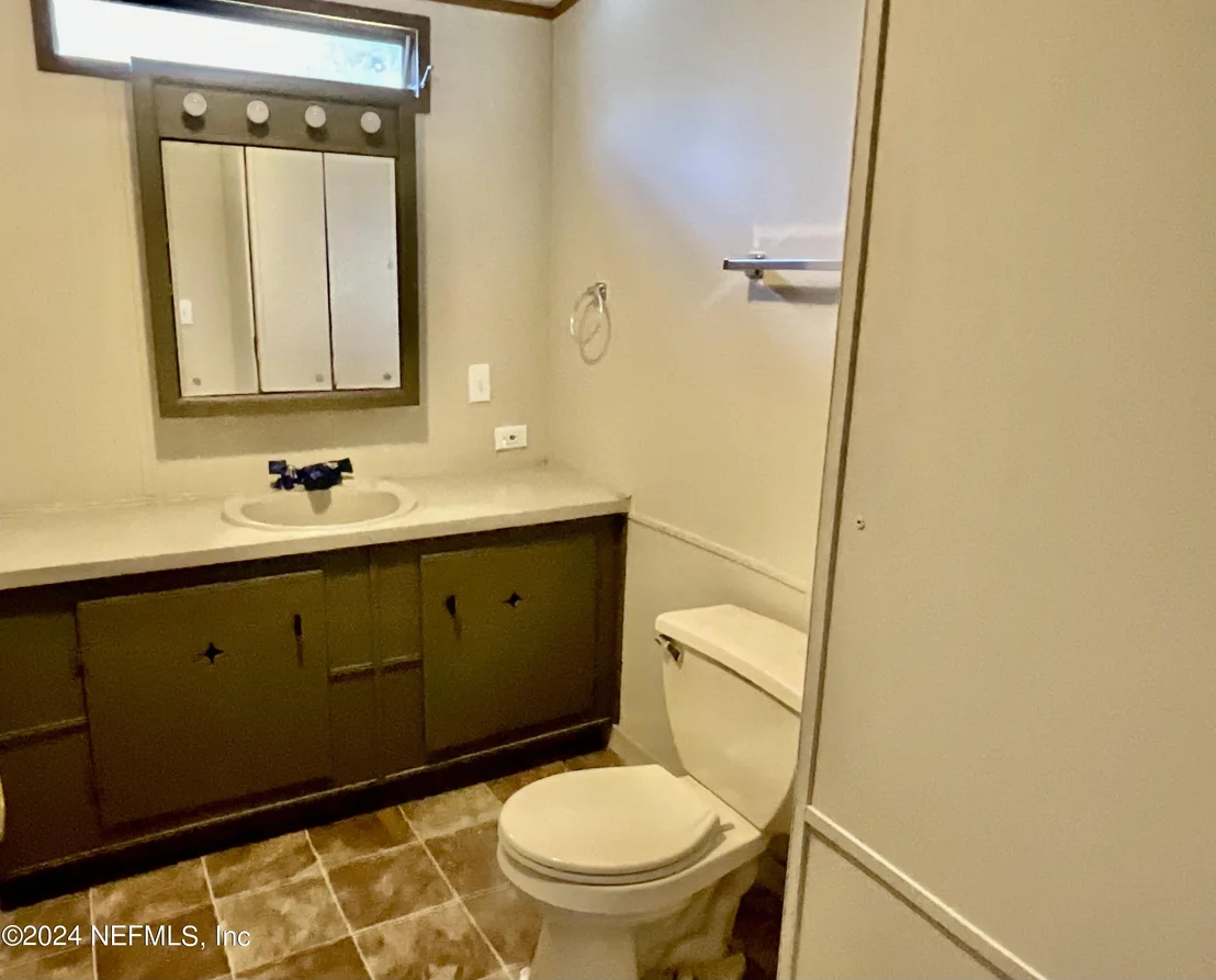 Photo of 120 REAVES Avenue