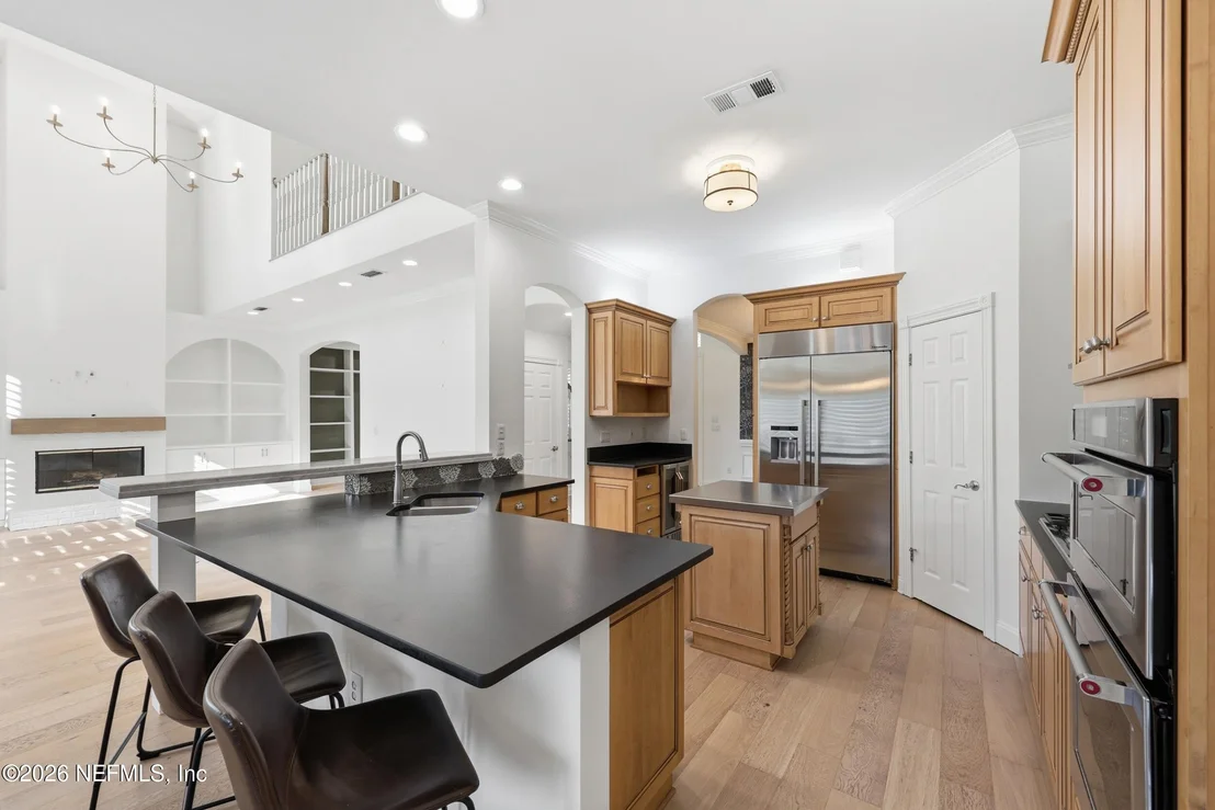 Photo of 11802 MANDARIN Road