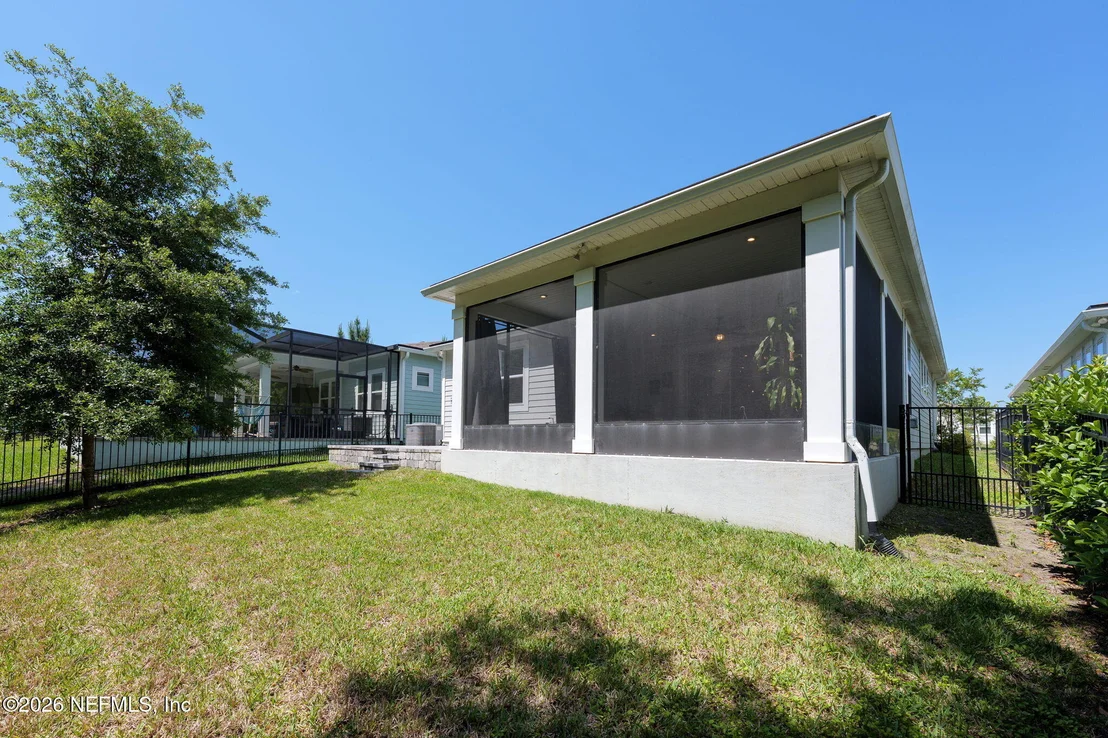 Photo of 236 LADYSLIPPER Drive