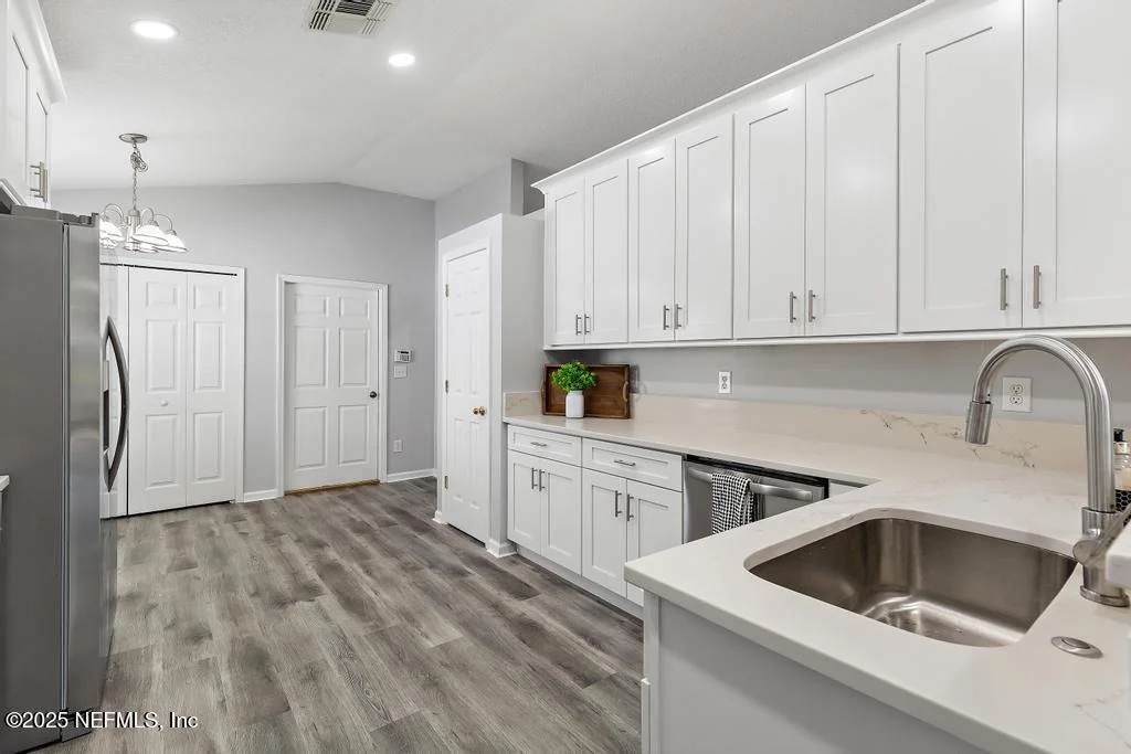 Photo of 953 N LILAC Loop