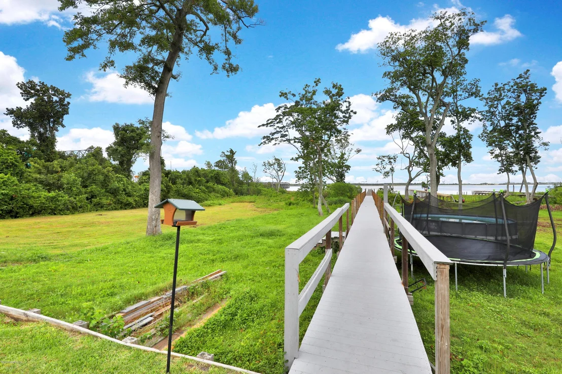 Photo of 3698 LIGHTVIEW Lane