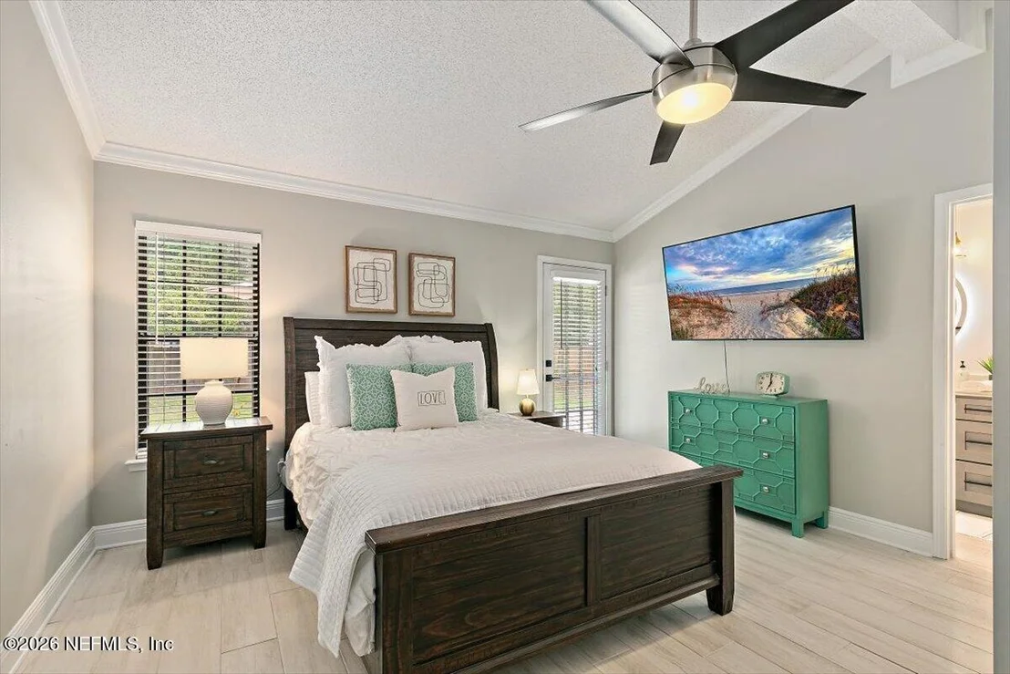 Photo of 4345 APPLE TREE Place