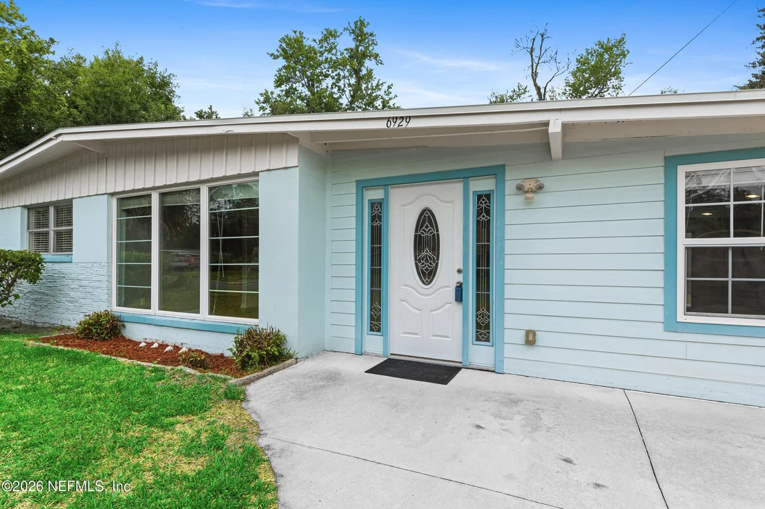 Photo of 6929 ROLLO Road