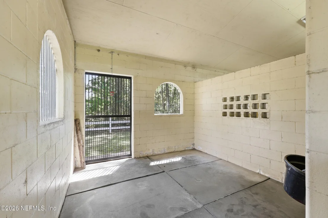 Photo of 13200 MANDARIN Road