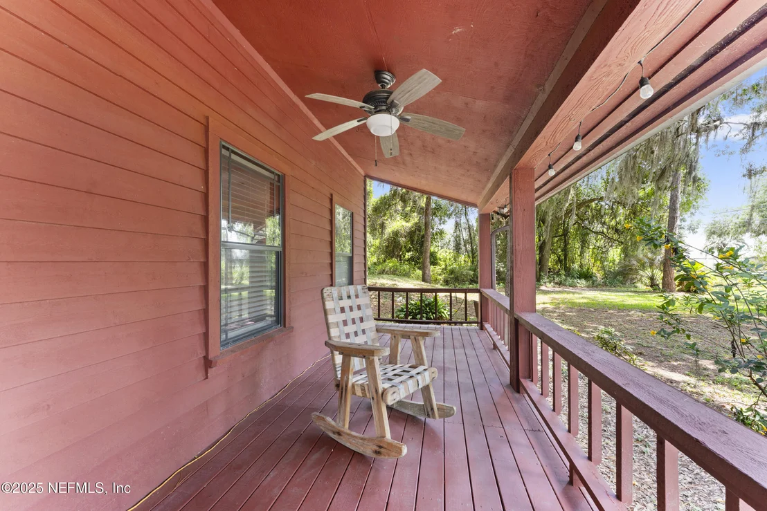 Photo of 156 COUNTY ROAD 13