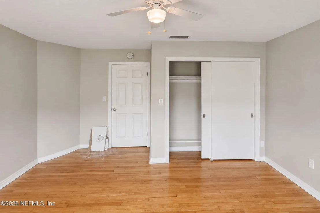 Photo of 477 DEL MONTE Drive