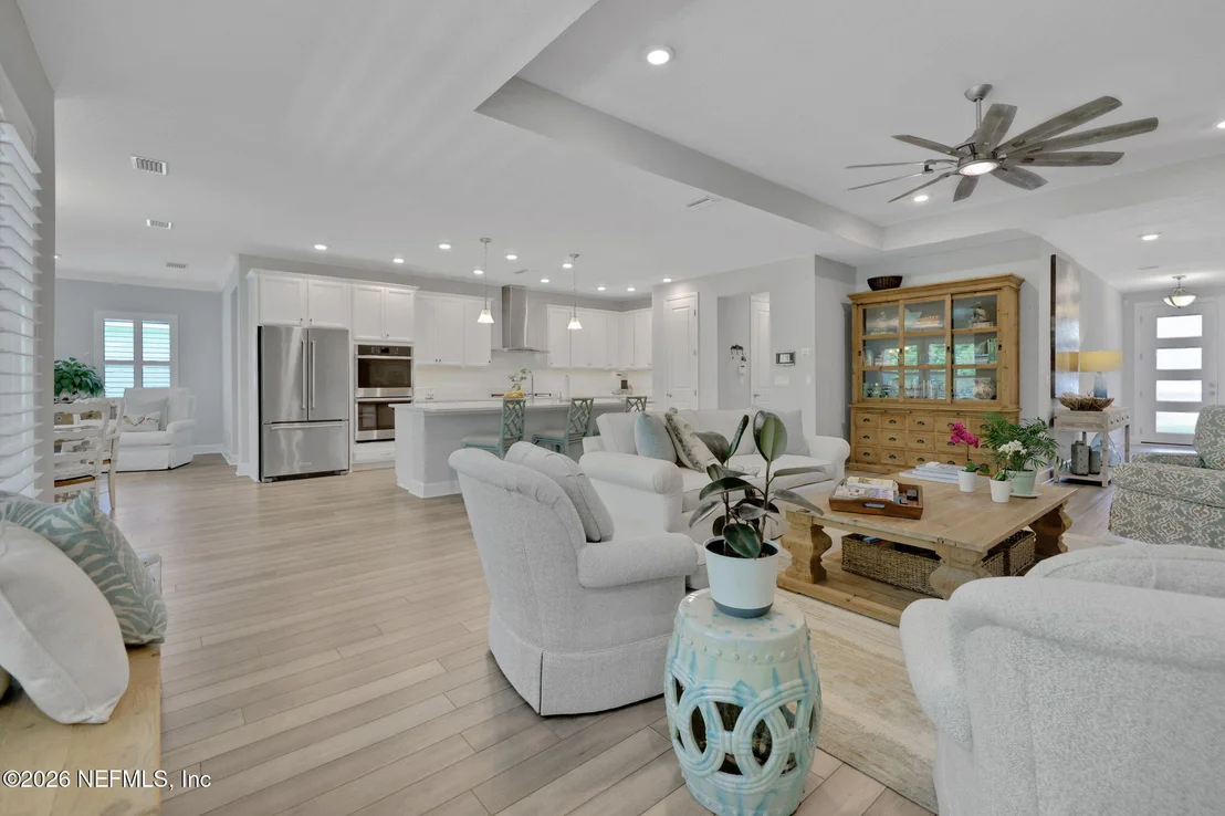 Photo of 146 CLARENDON Road