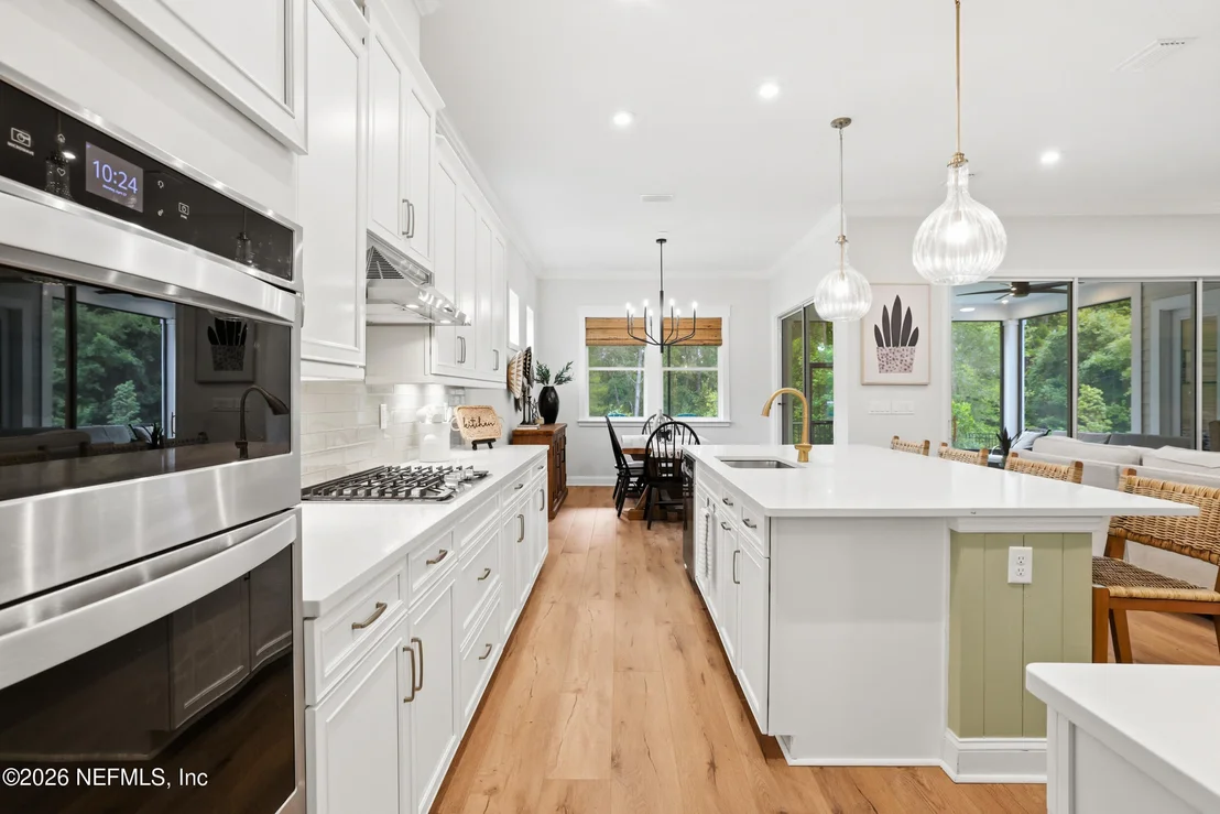 Photo of 280 LADYSLIPPER Drive