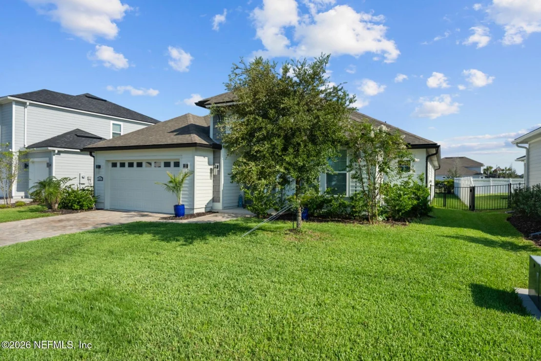 Photo of 123 THATCHAM Drive