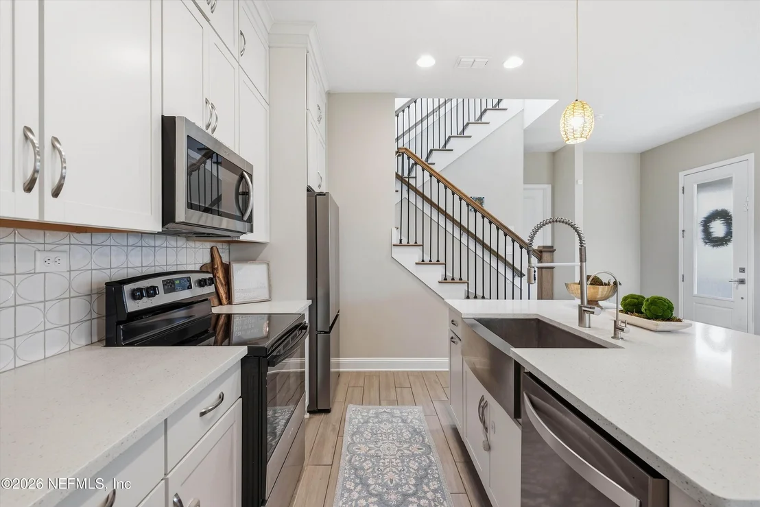 Photo of 385 RUM RUNNER Way