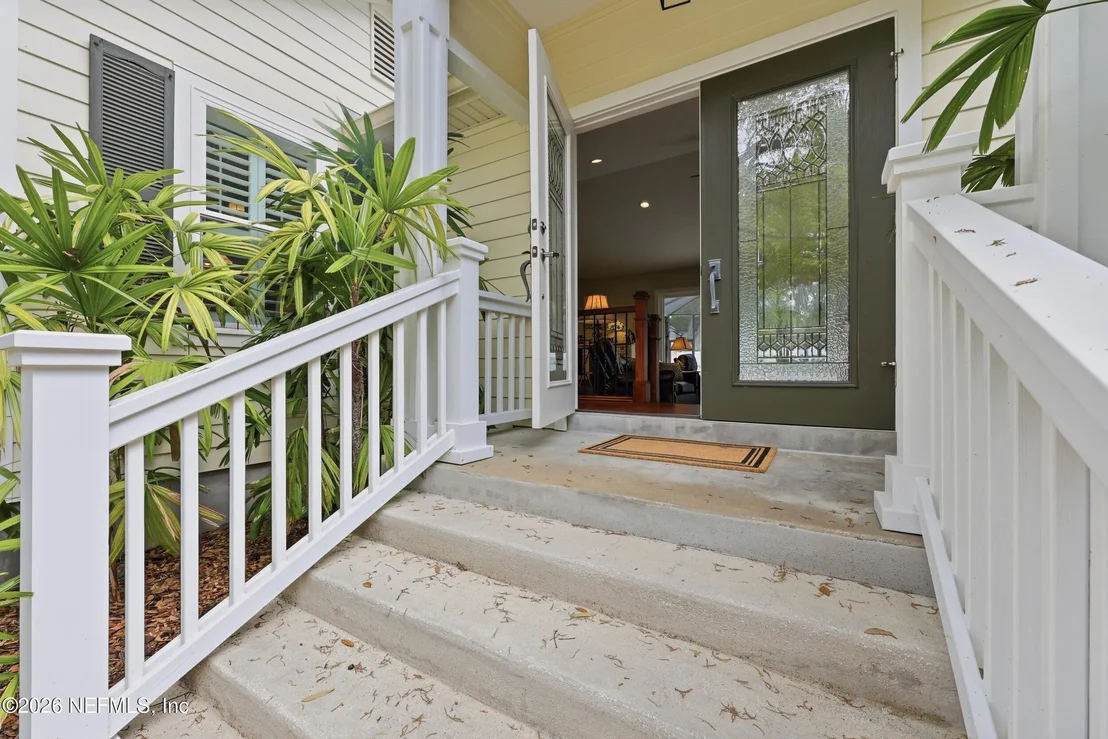 Photo of 17 SYLVAN Drive