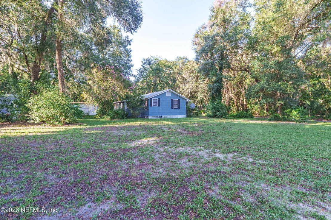 Photo of 210 PINE Avenue