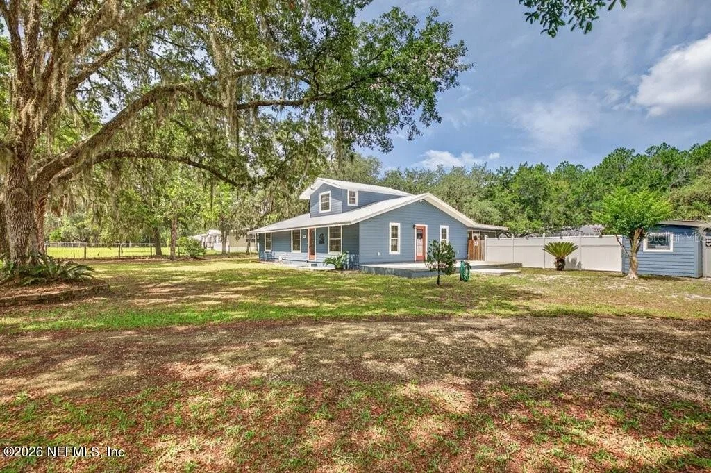 Photo of 121 DAREN Drive