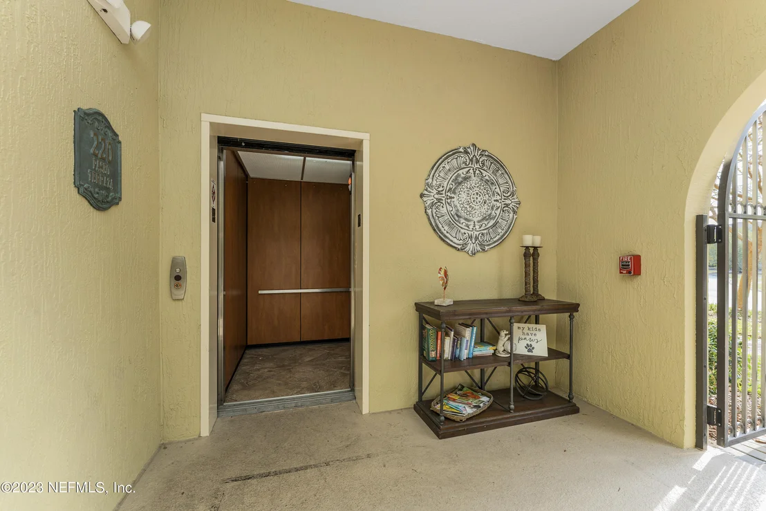 Photo of Unit 303 at 220 PASEO TERRAZA