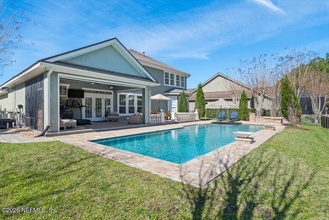 Photo of 844 EAGLE POINT Drive