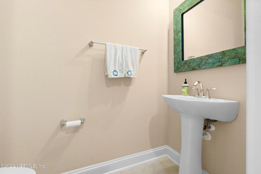 Photo of 699 ASPEN LEAF Drive