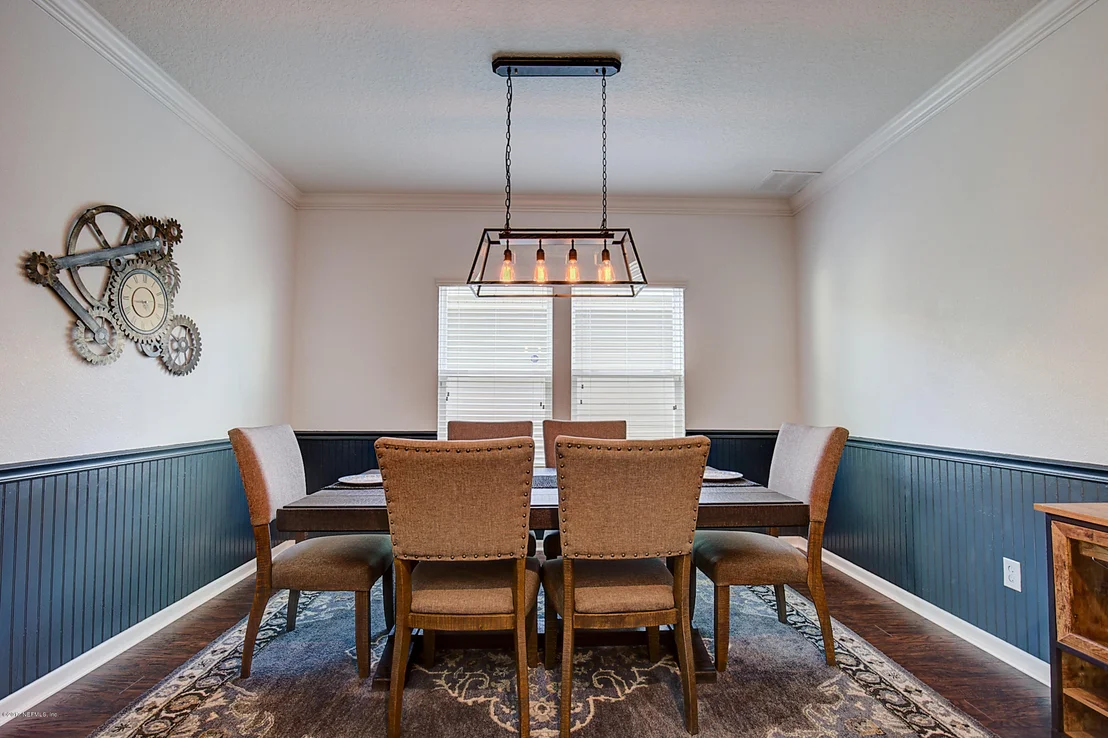 Photo of 112 BLUFFTON Court