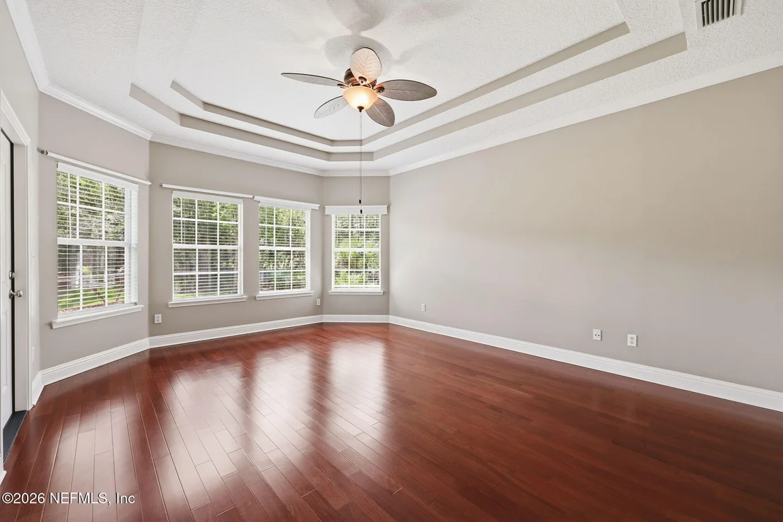 Photo of 7805 RITTENHOUSE Lane