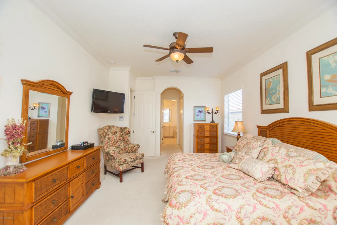 Photo of 413 N LEGACY Trail